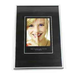 Fotolijst A4 met echt glas-21 x 29,7 cm zilver kunststoflijst—marge